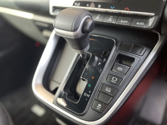 TOYOTA NOAH 4WD 2023 Image 31