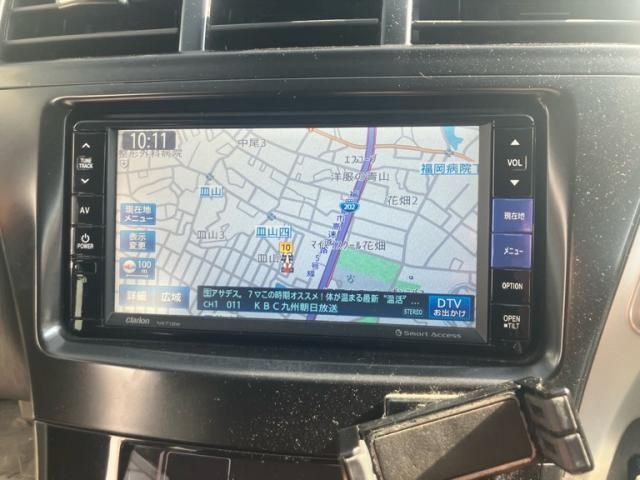 TOYOTA PRIUS ALPHA 2012 Image 31