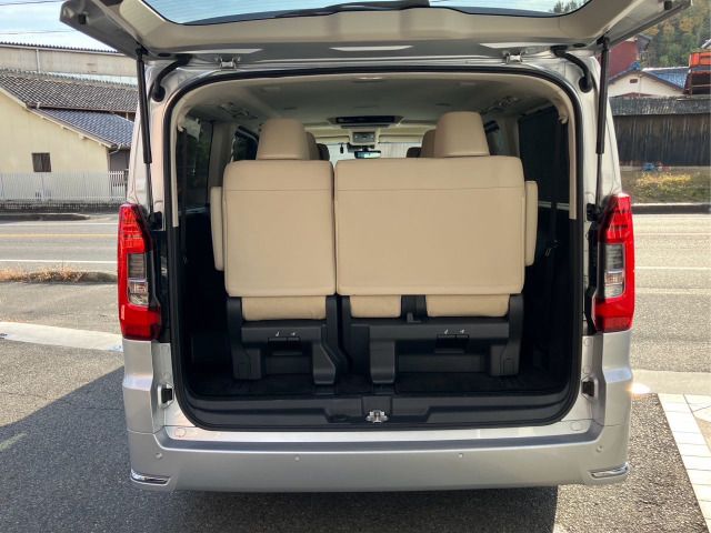 TOYOTA GRANACE 2021 Image 31