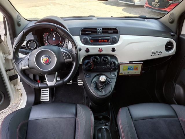 FIAT ABARTH 500 2015 Image 31