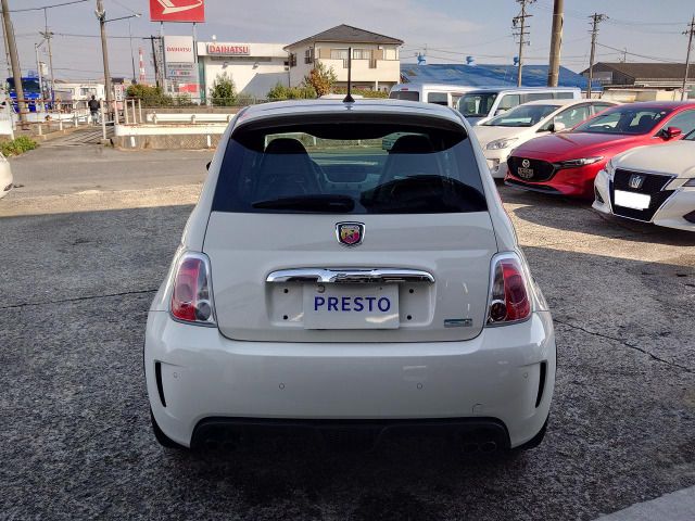 FIAT ABARTH 500 2015 Image 31