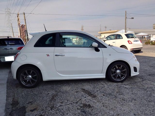 FIAT ABARTH 500 2015 Image 31