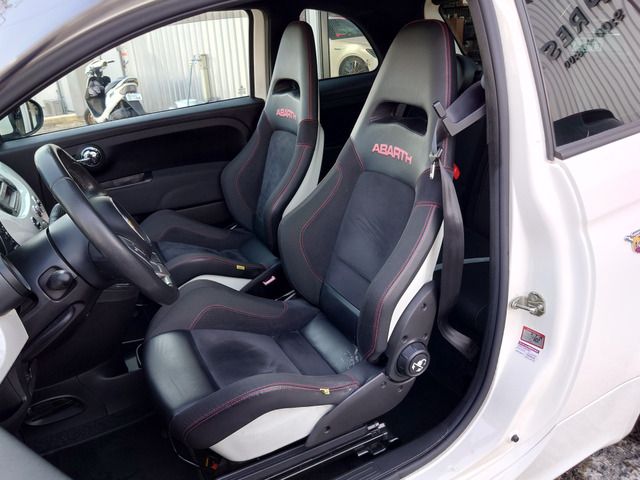 FIAT ABARTH 500 2015 Image 31