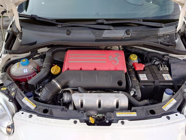 FIAT ABARTH 500 2015 Image 31