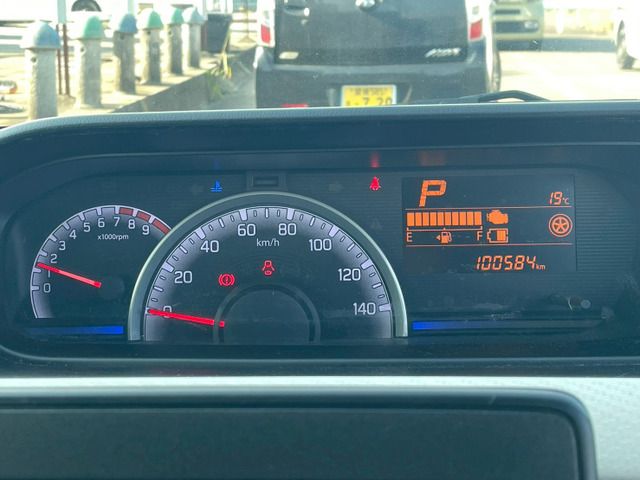 SUZUKI WAGON R 2017 Image 31