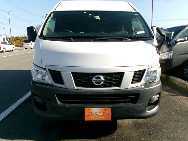 NISSAN NV350 CARAVAN 4WD 2016 Image 31