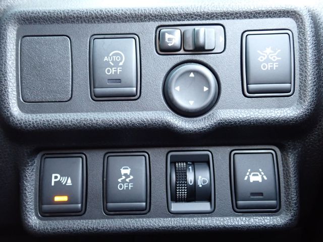 NISSAN NOTE 2018 Image 31