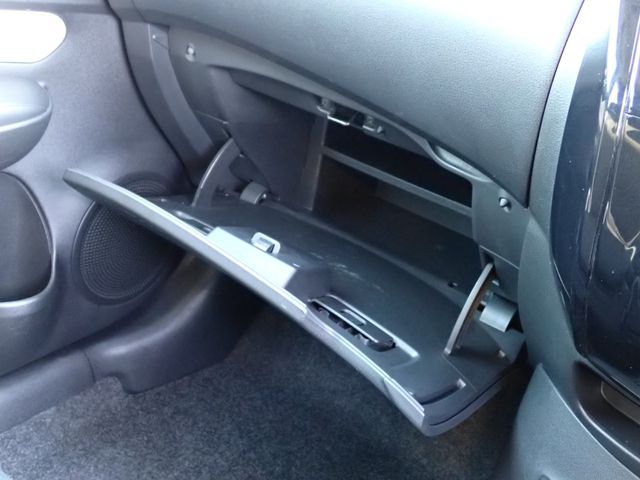 NISSAN NOTE 2018 Image 31