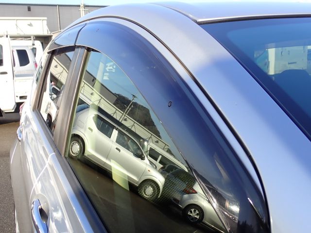 NISSAN NOTE 2018 Image 31