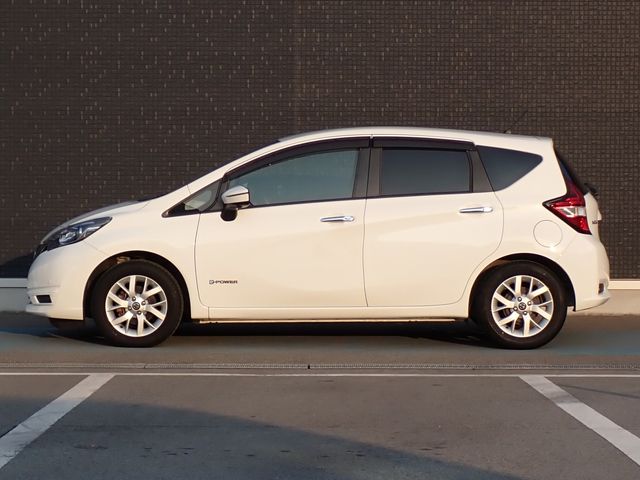 NISSAN NOTE 2018 Image 31