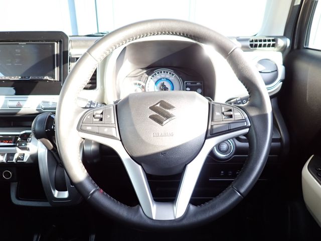 SUZUKI XBEE 4WD 2018 Image 31