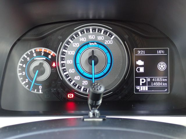 SUZUKI XBEE 4WD 2018 Image 31