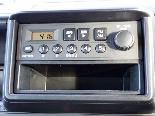 HONDA N-VAN 2019 Image 31