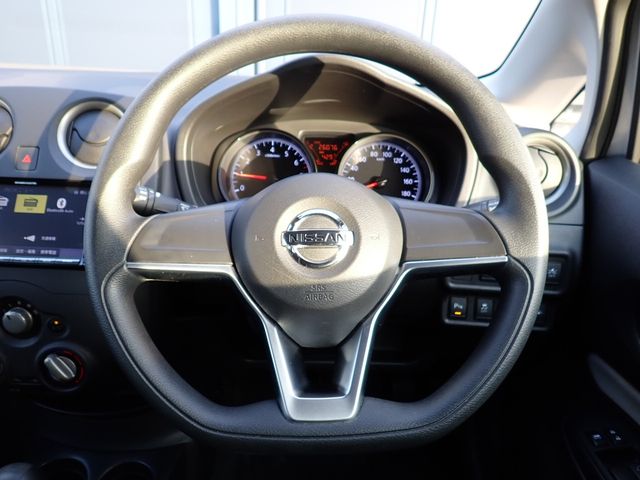 NISSAN NOTE 2018 Image 31