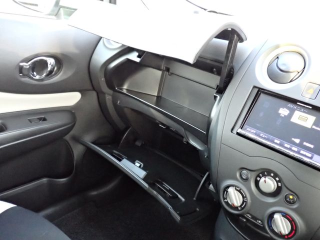 NISSAN NOTE 2018 Image 31