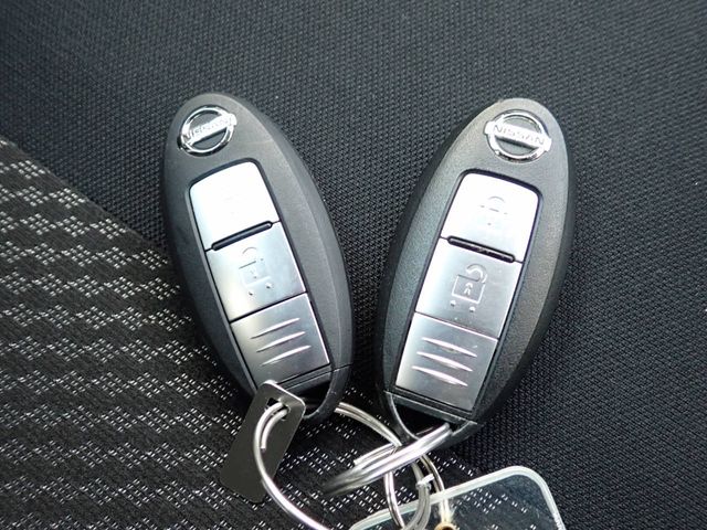 NISSAN NOTE 2018 Image 31