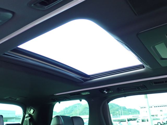 TOYOTA VELLFIRE  HYBRID 4WD 2020 Image 31