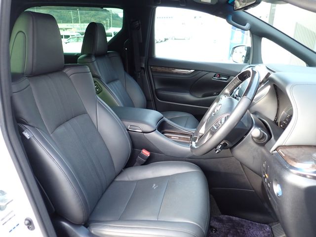 TOYOTA VELLFIRE  HYBRID 4WD 2020 Image 31