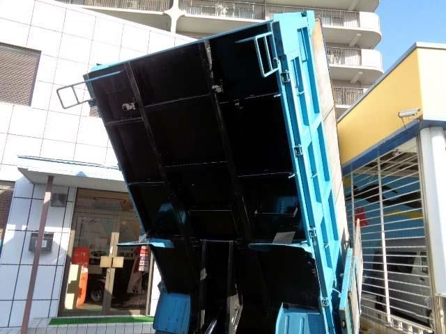 MITSUBISHI  2008 Image 31