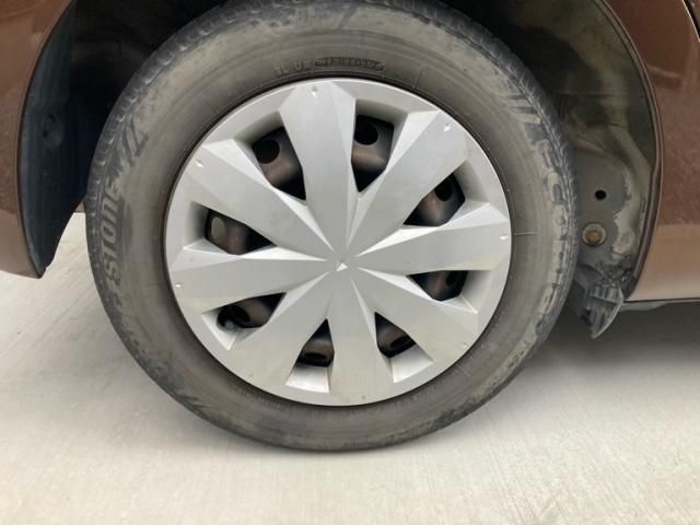 TOYOTA VITZ 2012 Image 31