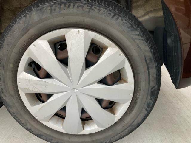 TOYOTA VITZ 2012 Image 31