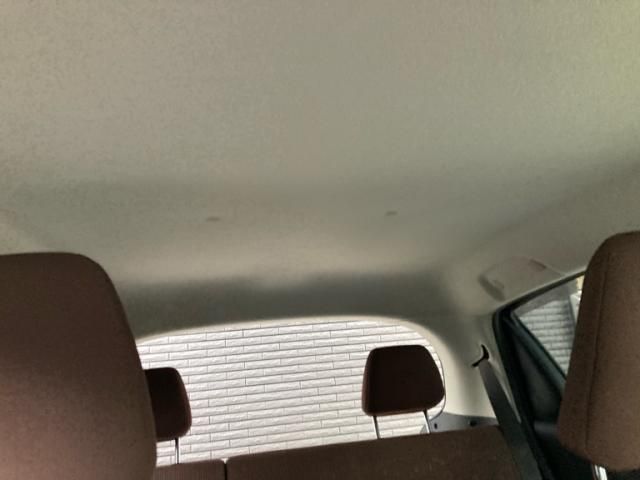 TOYOTA VITZ 2012 Image 31