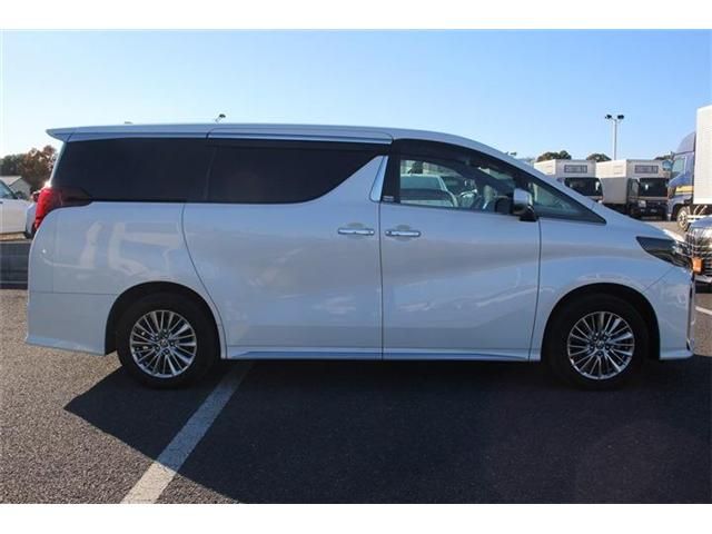 TOYOTA ALPHARD HYBRID 4WD 2021 Image 31
