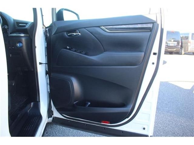 TOYOTA ALPHARD HYBRID 4WD 2021 Image 31