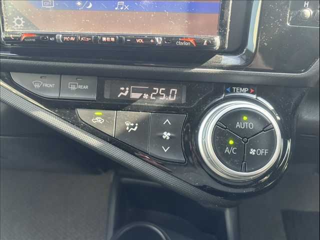 TOYOTA AQUA 2016 Image 31