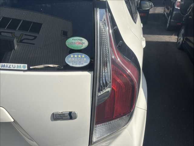 TOYOTA AQUA 2016 Image 31