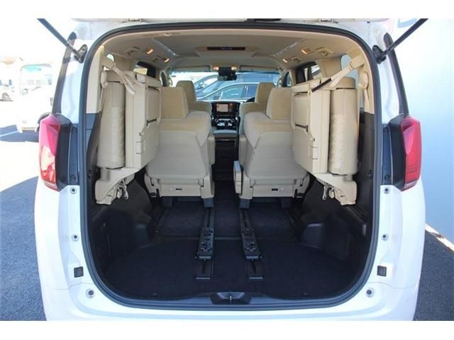 TOYOTA ALPHARD HYBRID 4WD 2021 Image 31