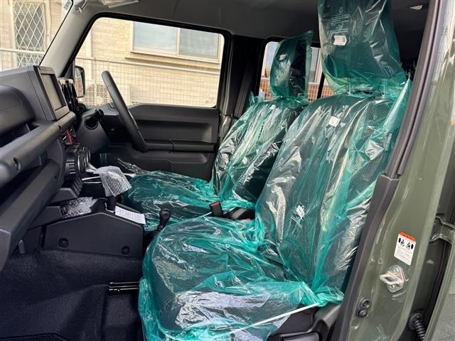 SUZUKI JIMNY NOMADE 2025 Image 31