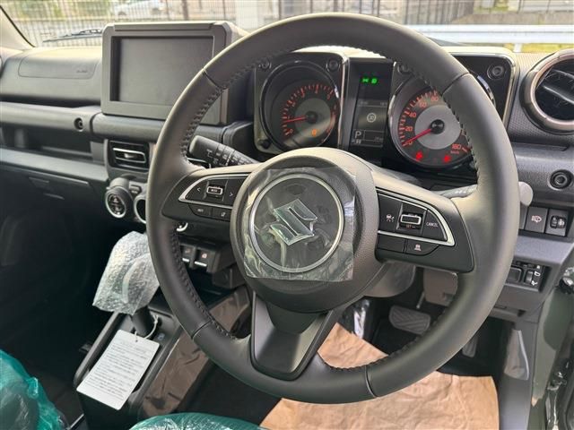 SUZUKI JIMNY NOMADE 2025 Image 31