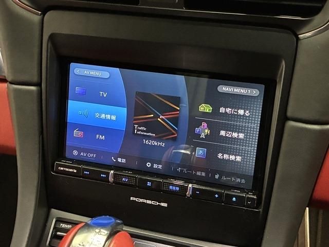 PORSCHE 911 2014 Image 31