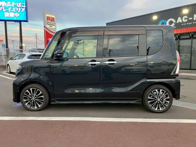 DAIHATSU TANTO CUSTOM 2020 Image 31