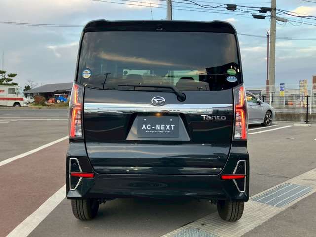 DAIHATSU TANTO CUSTOM 2020 Image 31