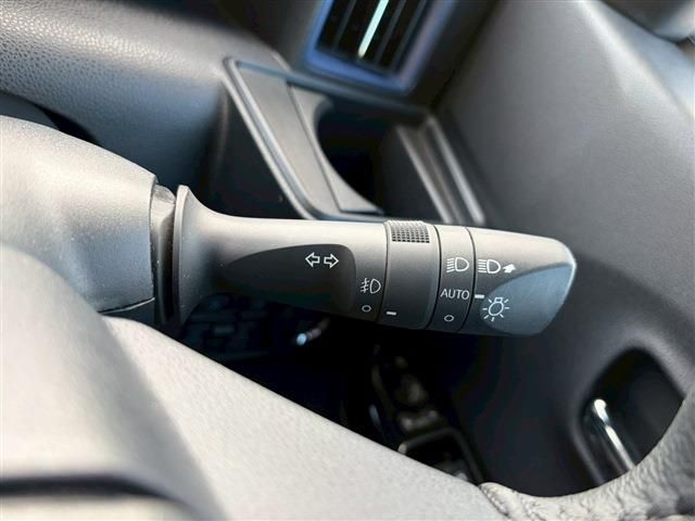 DAIHATSU TANTO CUSTOM 2021 Image 31