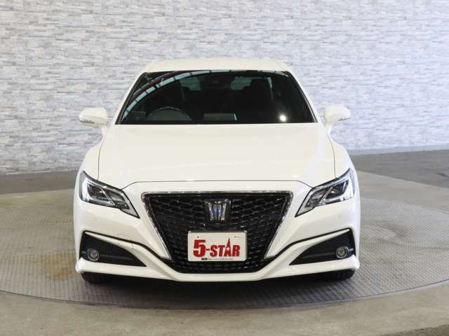 TOYOTA CROWN SEDAN HYBRID 2019 Image 31