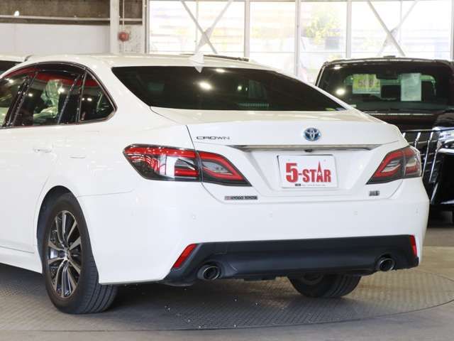 TOYOTA CROWN SEDAN HYBRID 2019 Image 31