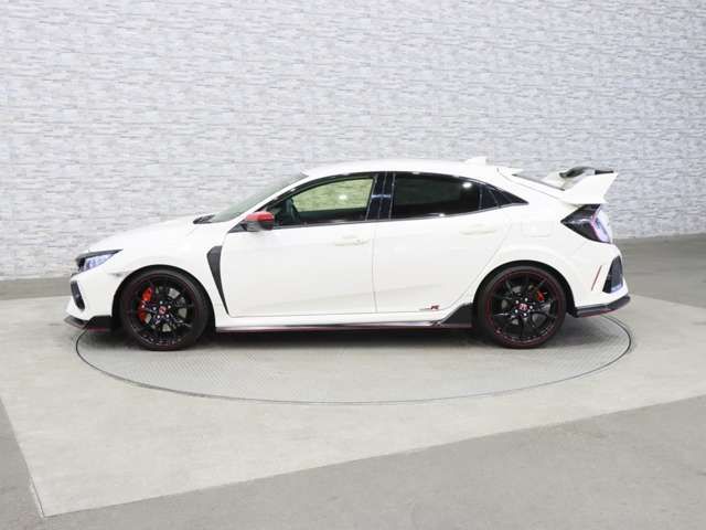 HONDA CIVIC HATCHBACK 2018 Image 31