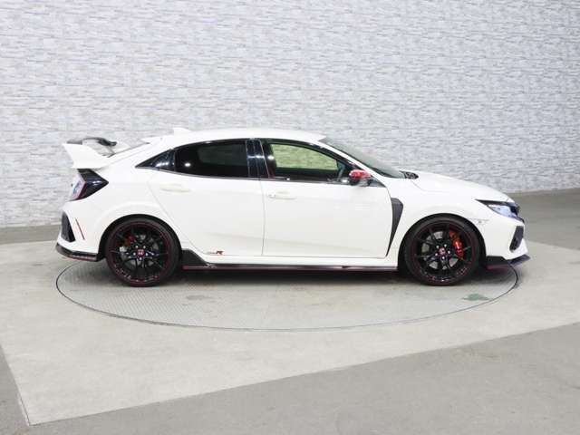 HONDA CIVIC HATCHBACK 2018 Image 31