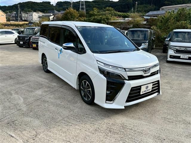 TOYOTA VOXY 2021 Image 31