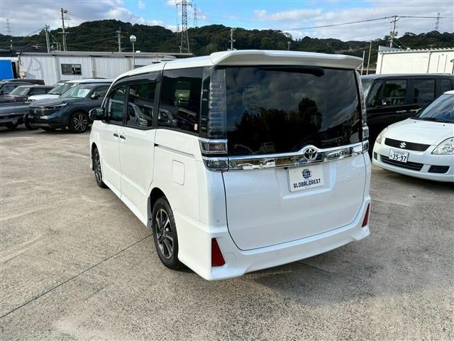 TOYOTA VOXY 2021 Image 31