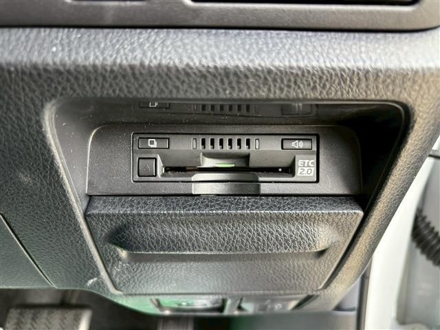 TOYOTA VOXY 2021 Image 31