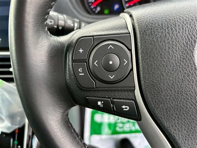 TOYOTA VOXY 2021 Image 31