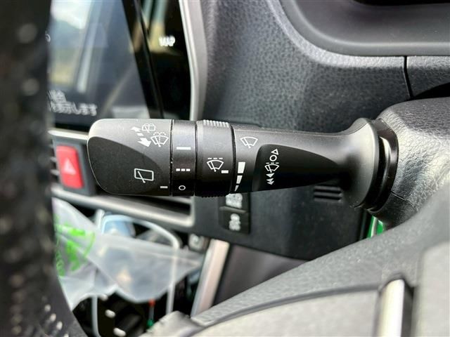 TOYOTA VOXY 2021 Image 31