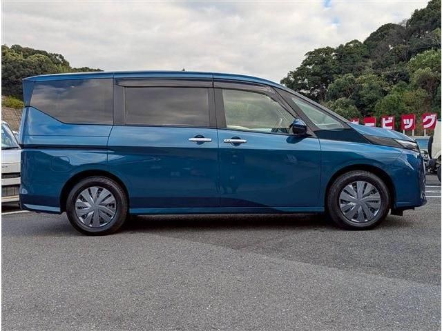 NISSAN SERENA  WG 2023 Image 31