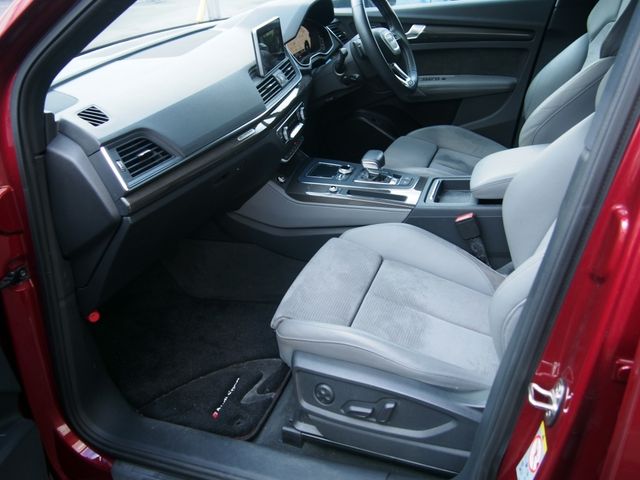 AUDI SQ5 2018 Image 31