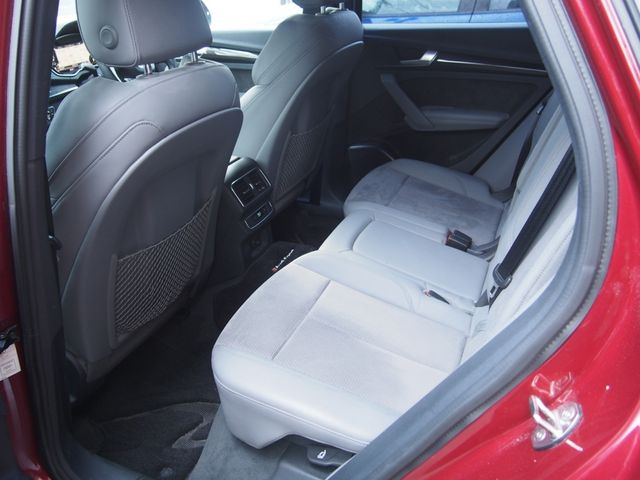 AUDI SQ5 2018 Image 31