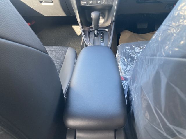 TOYOTA YARIS CROSS HYBRID 2025 Image 31